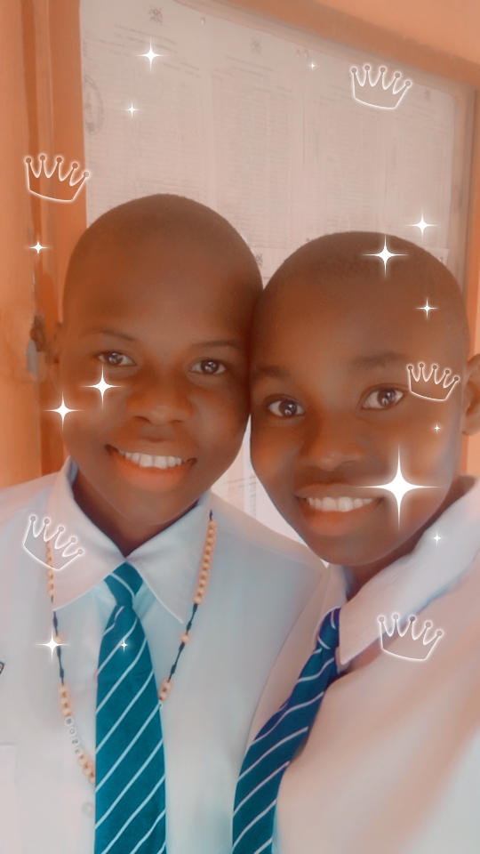 ImmyRadius48527's tweet photo. being at school is the best feeling🩷🩷🩷🩷 https://t.co/NjpinCA48H