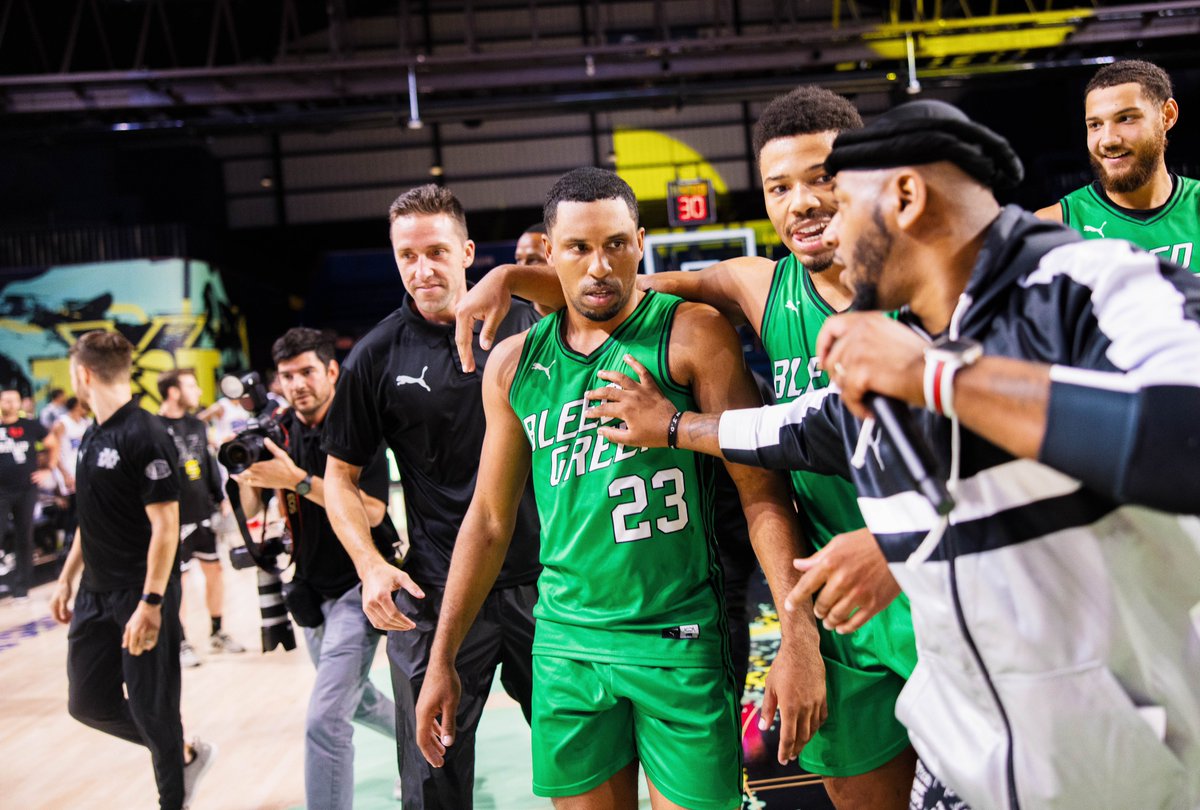 BleedGreenTBT's tweet photo. MOOD😤😤😤😤😤😤😤

7PM (ET)/6PM (CT) ON ESPN TOMORROW NIGHT!!!

LETS GOOOOOOOOOOO!!!!
#BleedGreen https://t.co/k5aVPgV4Sh