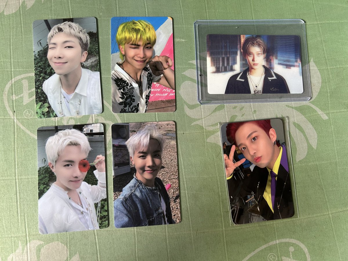 jmmpasabuy's tweet photo. wts / lfb
BTS Square Tmoney - Php180 each
Jhope Film Strip - Php 200
SVT Performance Team - Little Wishes Film Photo - Php300
BTS Lucky Draw - Php250 each
Enhypen PC - Php180 https://t.co/toX9CFaNhR