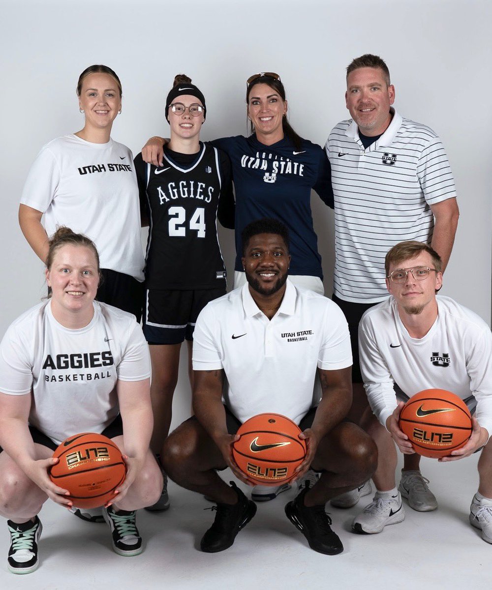 carlie_latta's tweet photo. Thank you to Coach @Kayla_Ard and the rest of the Utah State staff for having me on an official visit!! https://t.co/UTw0KfgYaD