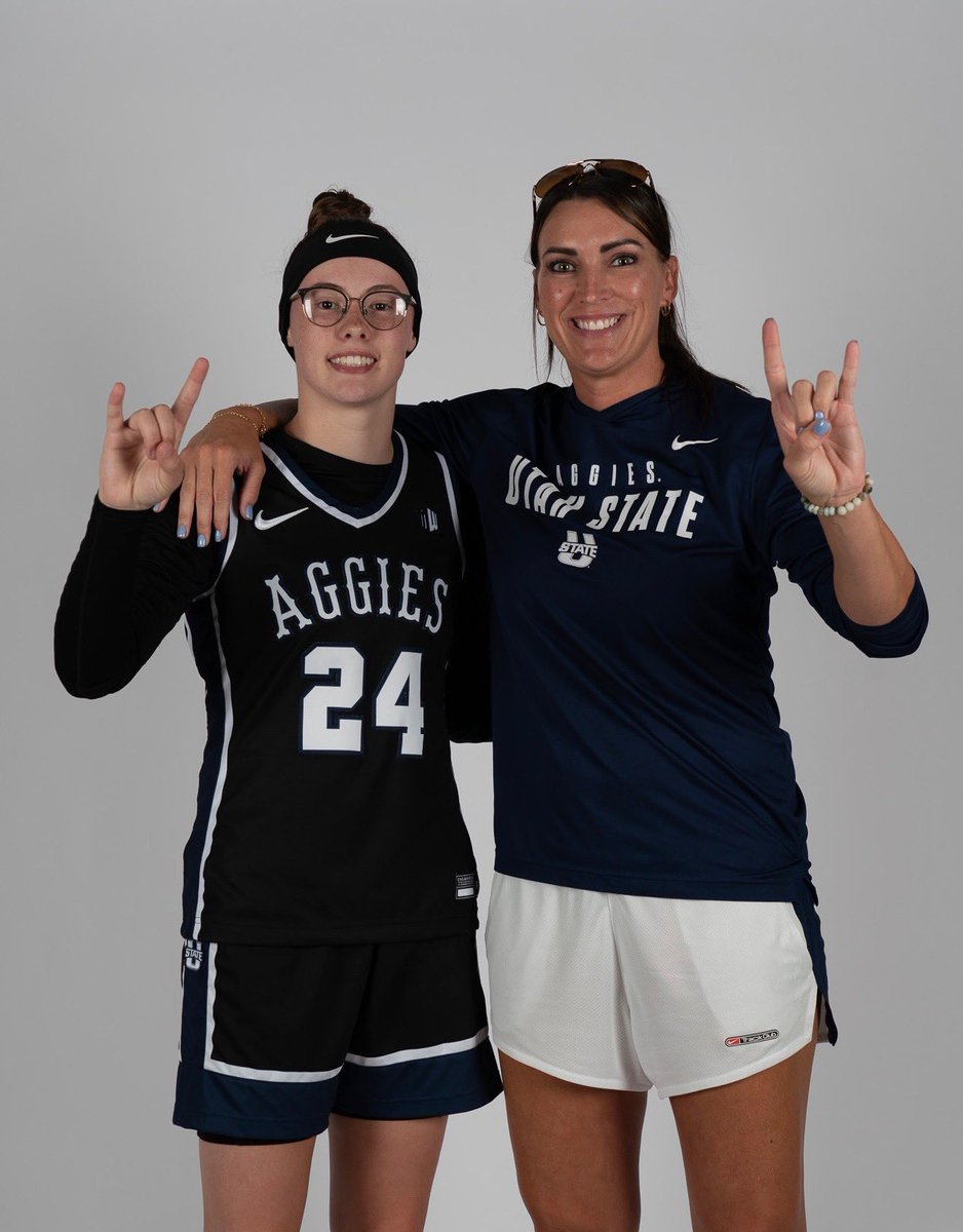carlie_latta's tweet photo. Thank you to Coach @Kayla_Ard and the rest of the Utah State staff for having me on an official visit!! https://t.co/UTw0KfgYaD