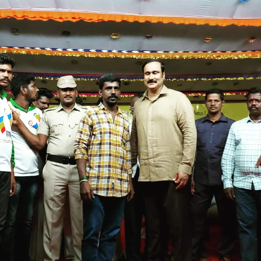 TvlSFCSecretary's tweet photo. #NewProfilePic https://t.co/cKTxfDlNOP