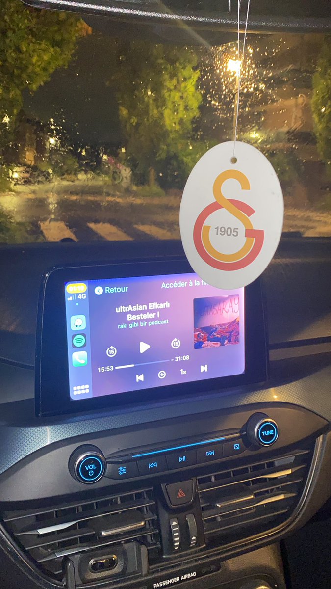 Umitcalik1905's tweet photo. Su kasa takiliyoruz bu gece
#DiGala https://t.co/xxPMH0Yw67