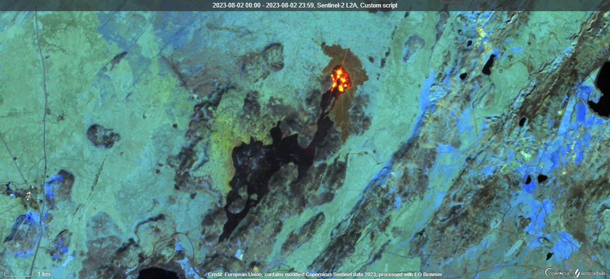 SHS_Space's tweet photo. Litli-Hrútur 🌋🇮🇸 Sentinel-2 SWIR image from 2-Aug-23 (Left). Compared with eruption on 11-Jul-23 (Right). New lava covers about 3.5 km^2, Width of full frame about 20 km. (Data @sentinel_hub, @CopernicusEU, @ESA_EO) https://t.co/tfZaB0szn6
