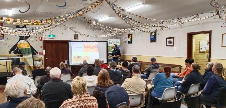 Mick Davis tweet media