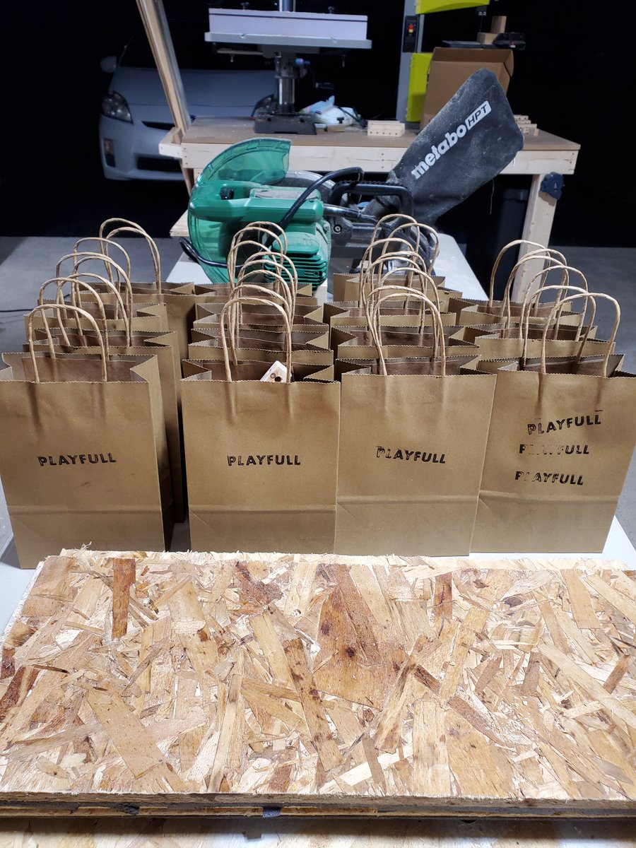 raykanani's tweet image. Delivered 20 #Playfull inventor kits today. It was amazing to see what kids made.