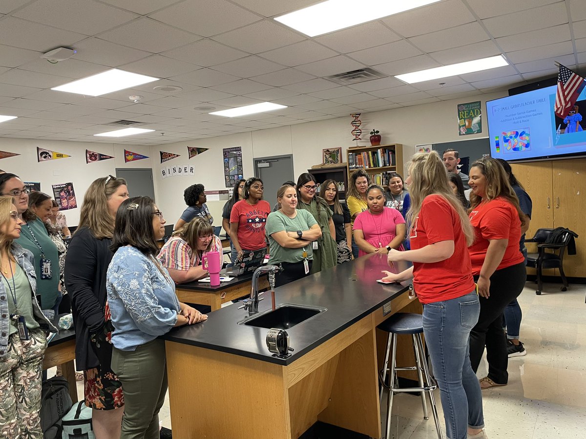 Traci Vickery tweet media