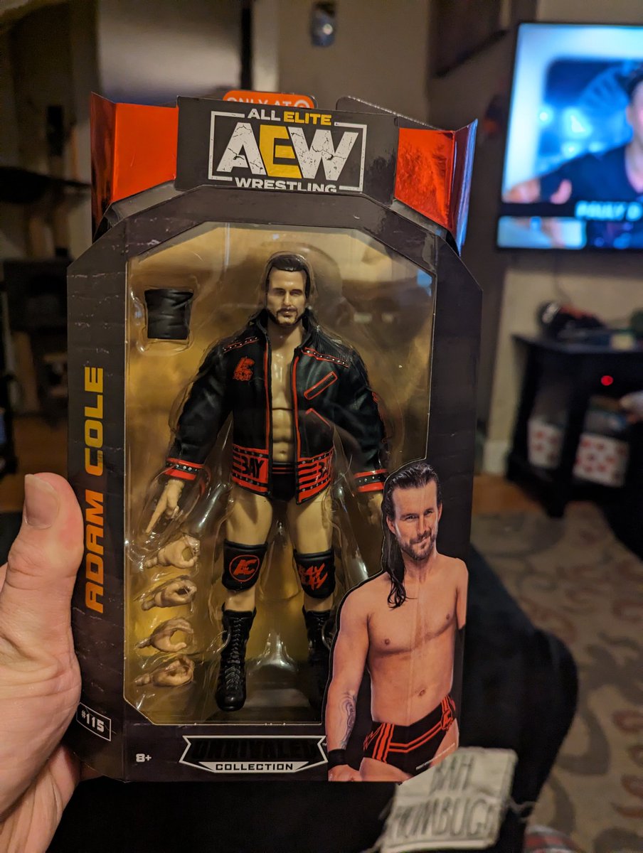 whysoserious401's tweet photo. Awesome haul today! 
#Mattel #wwe #Target #scratchthatfigureitch #toyhunt #jazware #targetexclusive https://t.co/qVYcSWNt4u