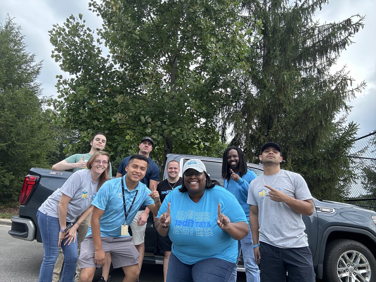 JohnnyGarSan's tweet photo. Preparation is key to success 🔑 Be on the lookout for a big event weekend from these leaders!! 🔥🔥 #MASBetterTogether #Ownthehome @404girl @DomDavis_ @jerryfornwalt @VinceLeaks @NCBred88 @MrsBogier @osmanTellez1 @Julio_Cintron14 @julestwentysix https://t.co/Yghr3D61xn