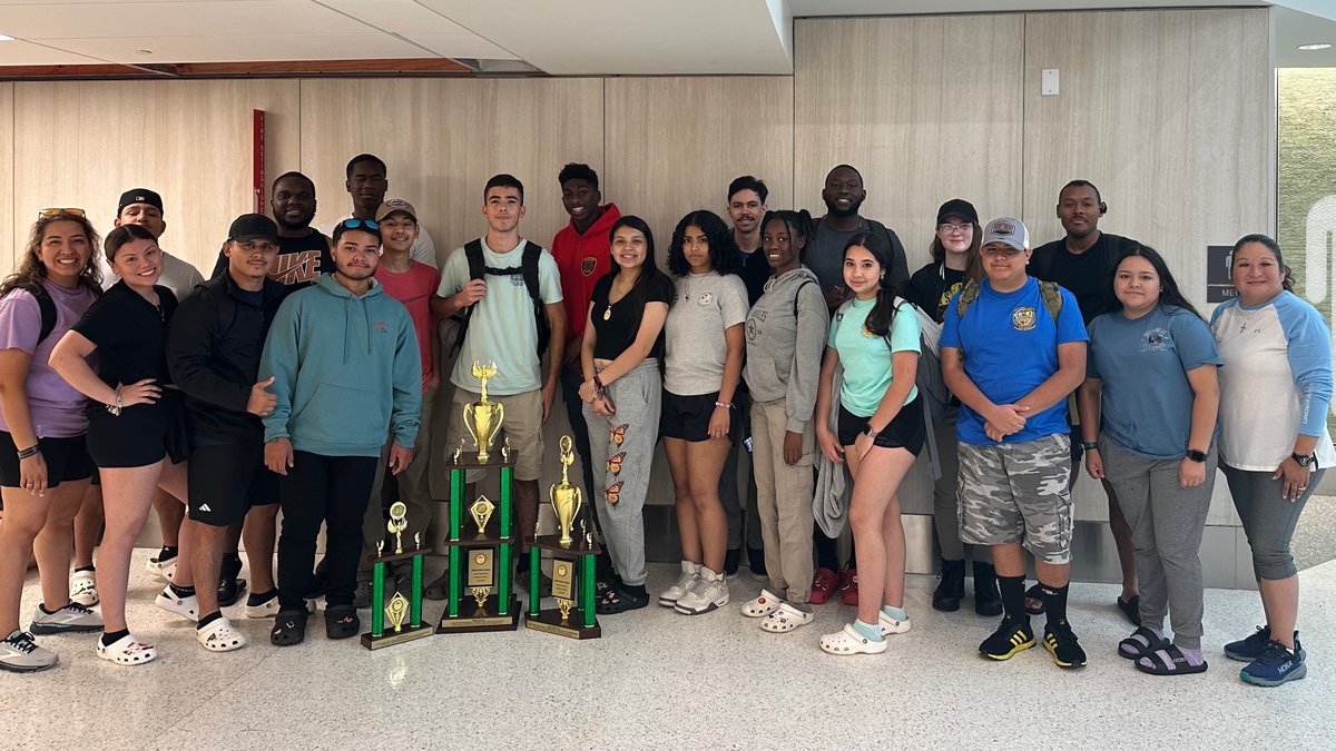houstonpolice's tweet photo. Congrats to our remarkable Explorers at nationals!

From winning the bike courses to mastering airsoft &amp; burglary in progress challenges, your achievements shine bright. We are proud of the team!

More information about the Explorers program: https://t.co/J7UxcnpWIq https://t.co/TNnCeJmpbL