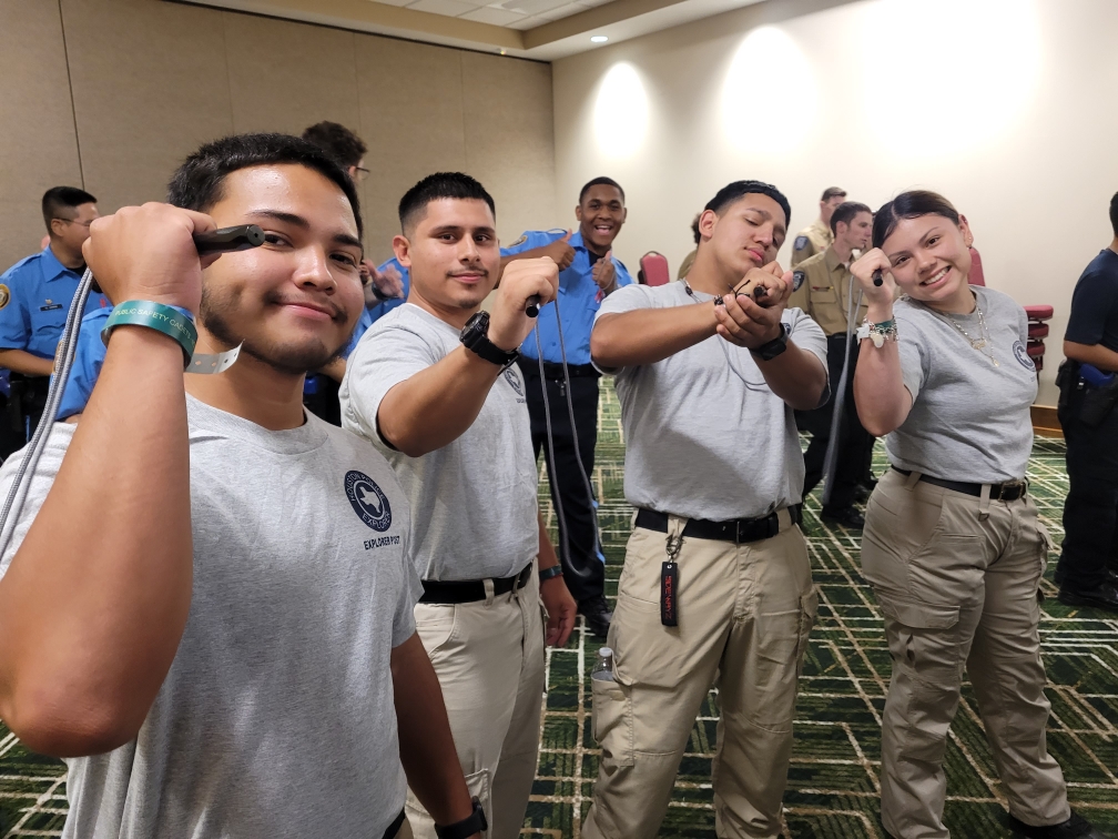 houstonpolice's tweet photo. Congrats to our remarkable Explorers at nationals!

From winning the bike courses to mastering airsoft &amp; burglary in progress challenges, your achievements shine bright. We are proud of the team!

More information about the Explorers program: https://t.co/J7UxcnpWIq https://t.co/TNnCeJmpbL