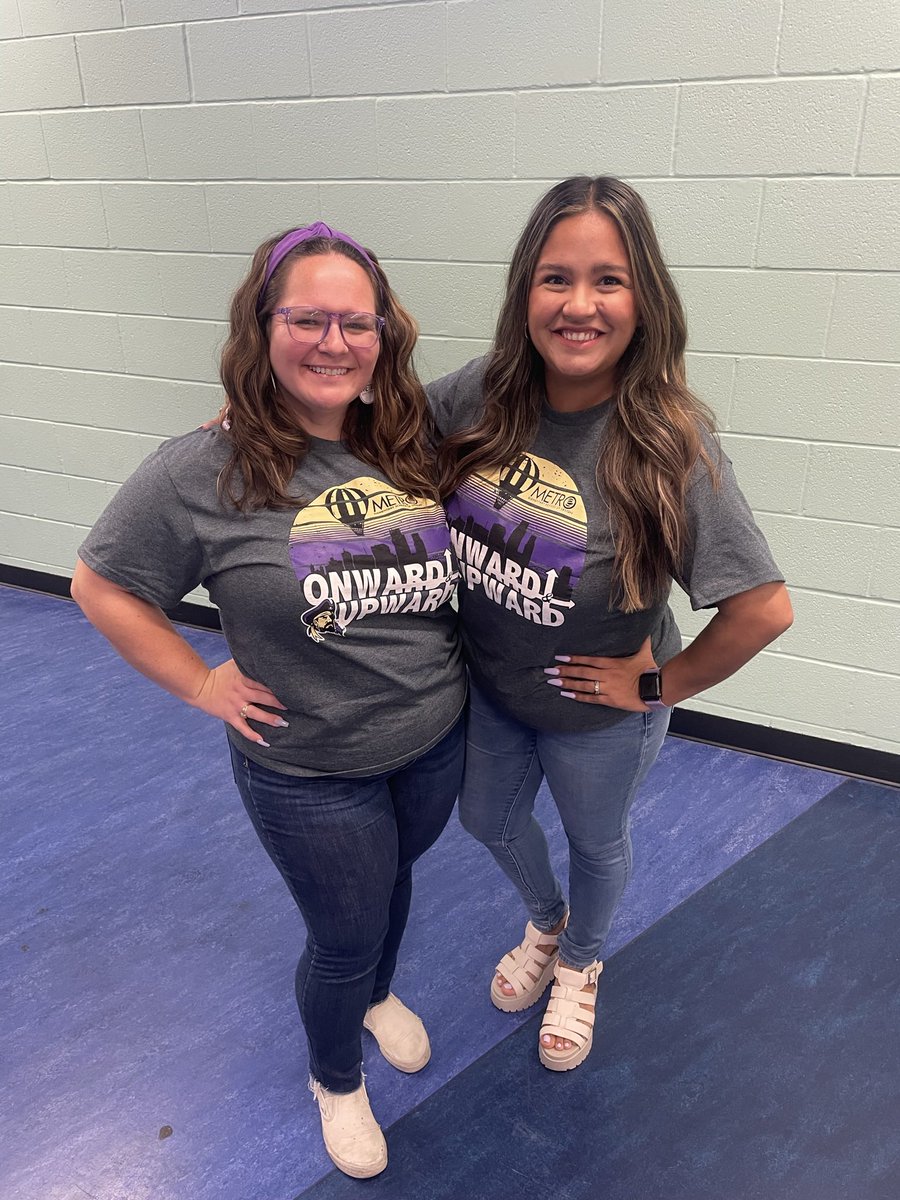 We love showing our Metro pride every year at Convocation!!! 💜#StrongerTogetherCCISD @ccisd <a href="/MetroElem/">MetroESchoolofDesign</a> <a href="/Milner_MetroE/">Justin Milner</a> @Lauren_Her