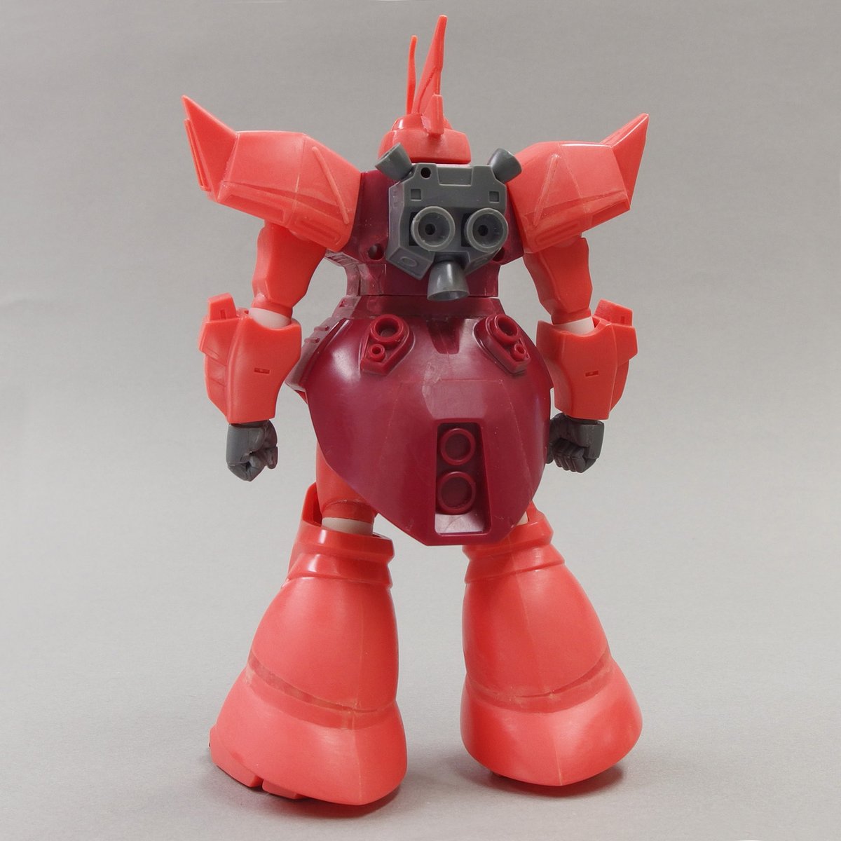 msdeck's tweet photo. 1/144 MS-14JG ゲルググJ 旧キット プロポーション改造
機動戦士ガンダム0080 ポケットの中の戦争 https://t.co/GPKlFZGOWe