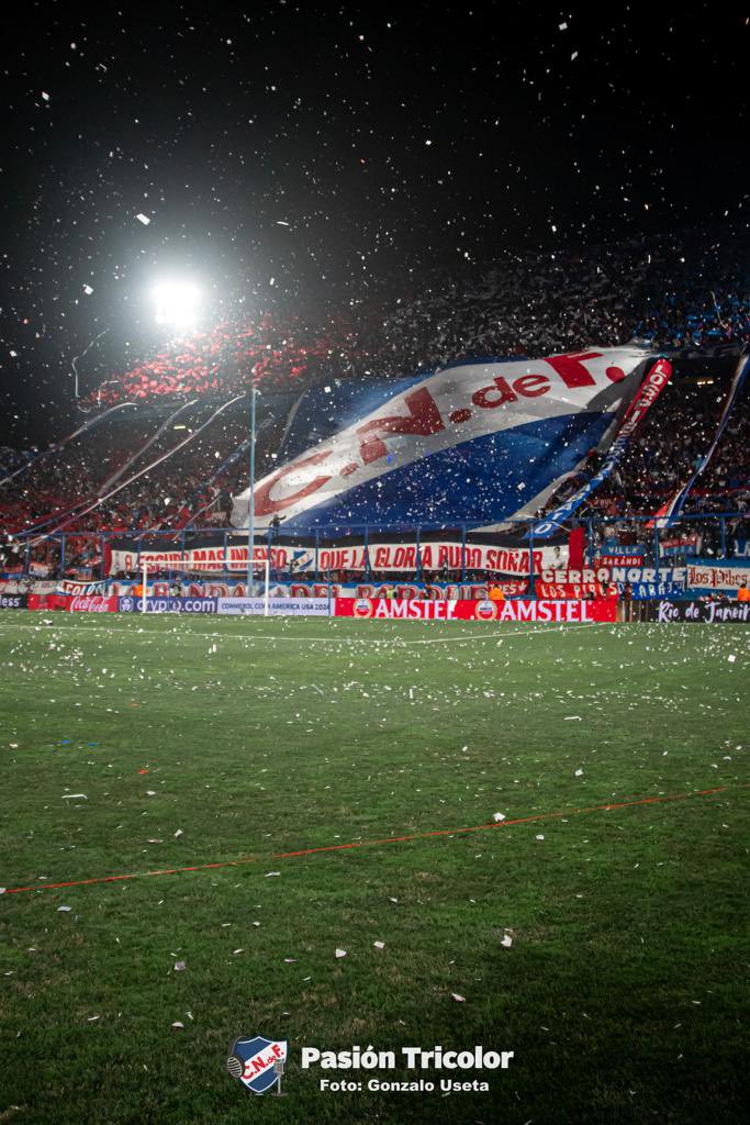 EL ESCUDO MÁS GRANDE QUE LA HISTORIA PUDO SOÑAR 🔵⚪️🔴

🥇 <a href="/7411Hinchada/">7411 - Hinchada Nacional</a>