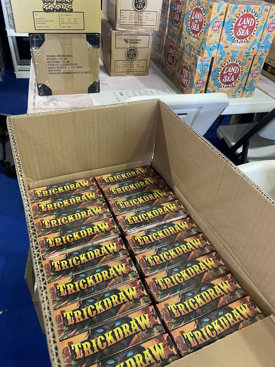 House Fish Balloon tweet media