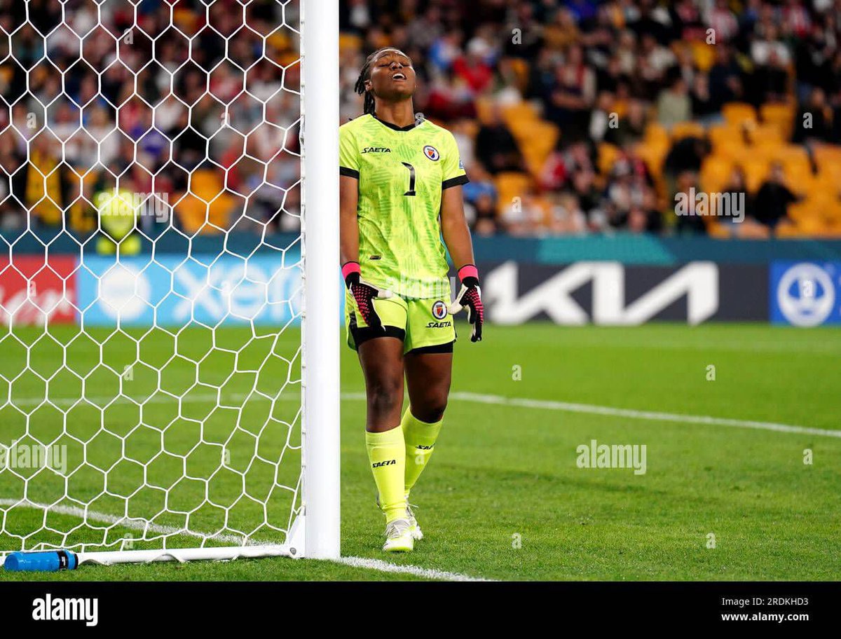 Nou kite konpetisyon an nan yon fason nou pat janm swete men eksperyans lan te bon pou nou tout.

M kontan paske rèv pou mennen peyi a nan Koup di Mond lan vini reyalite. Nou pral travay plis pou n ka fè pi bèl bagay toujou.

Mèsi ak tout fanatik pou sipò nou. N ap kontinye batay