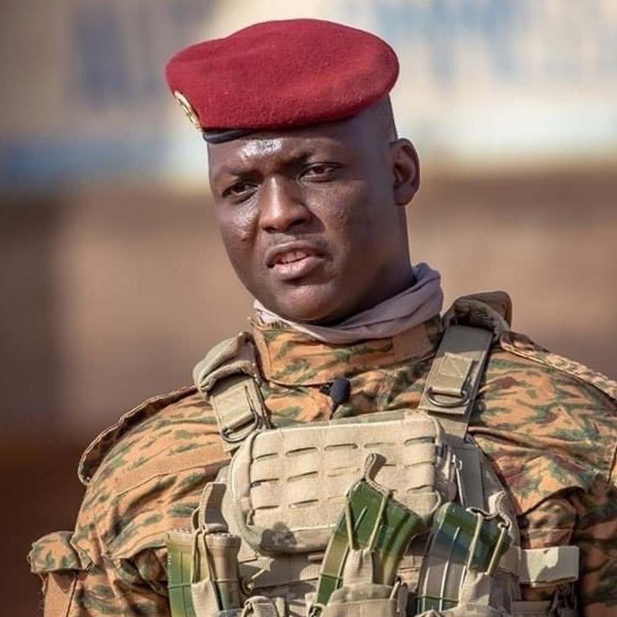 SprinterPress's tweet image. Burkina Faso President Ibrahim Traore:

How can Africa, which has so much wealth, become the poorest continent in the world today?!!!