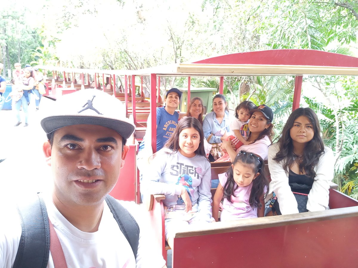 ngelCuervo1's tweet photo. 🚂🚂 https://t.co/c7irdoX9km