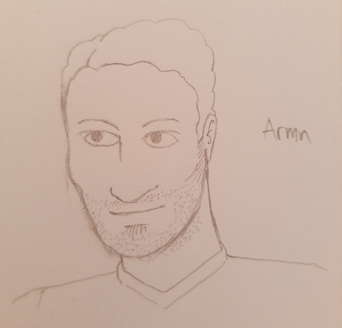 PineboxGames's tweet photo. I may have accidentally drawn the protagonist's adoptive brother as Taika Waititi?
You'll see expressive character portraits alongside all character dialogue in 'Future Ghost'. This one's kind of "neutral".
#indiegame #indiedev #solodev #hobbydev #pencildrawing #taikawaititi https://t.co/bWNgvMVEkQ