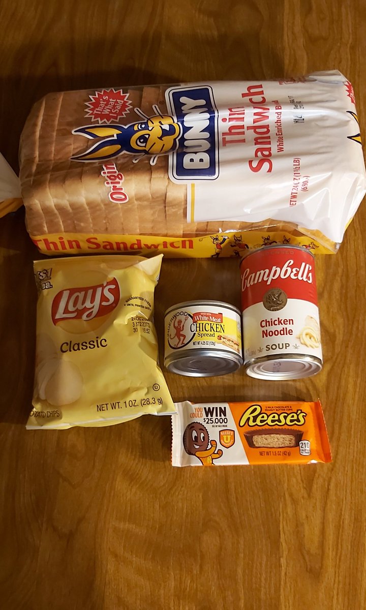 Twm1958's tweet photo. Tonight's gourmet dinner is slack at its best. Chicken noodle soup, a canned chicken spread sandwich, chips, and the piece de resistance, a Reese's for dessert! π Alright, food critics, can't wait to hear the comments on this one! π #TimsSlackerCooking https://t.co/CDfhoXWGEM