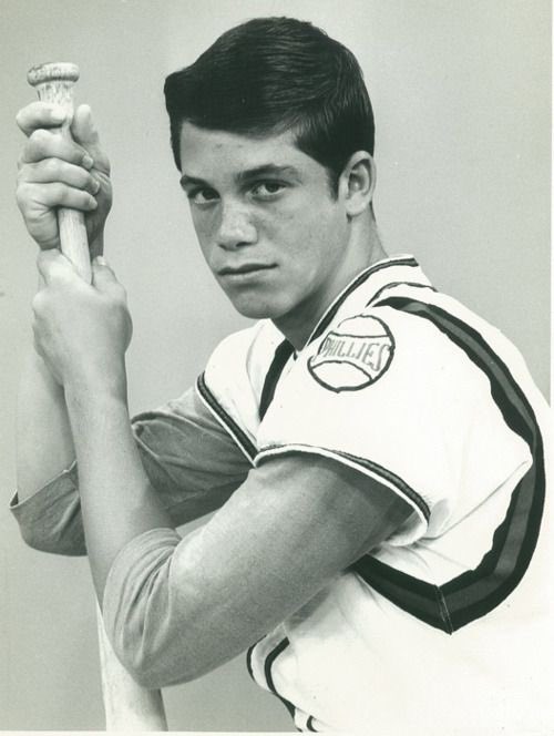 Super70sSports's tweet photo. A pretty goddamn good ballplayer but you know this young man better today as the “Macho Man” Randy Savage. https://t.co/vlpwn7ZAxB