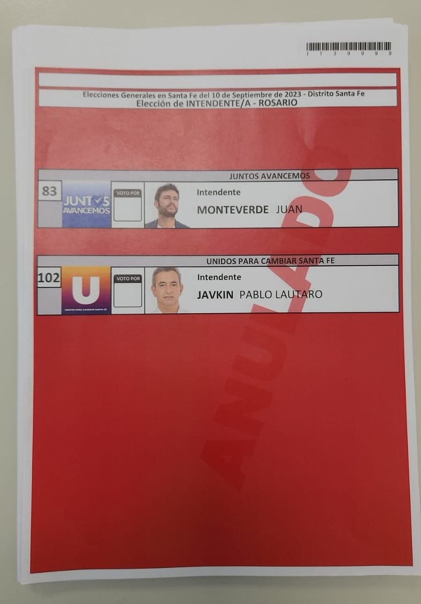juanmonteverde's tweet photo. Vamos al primer balotage de la historia de la ciudad. Si pensás que Rosario va por el buen camino,el intendente es tu mejor candidato. Pero si sos de los cientos de miles que quieren un cambio después de tantos años, ahora lo podés hacer posible. Nos merecemos un nuevo comienzo❤️ https://t.co/2g7rP79NuW