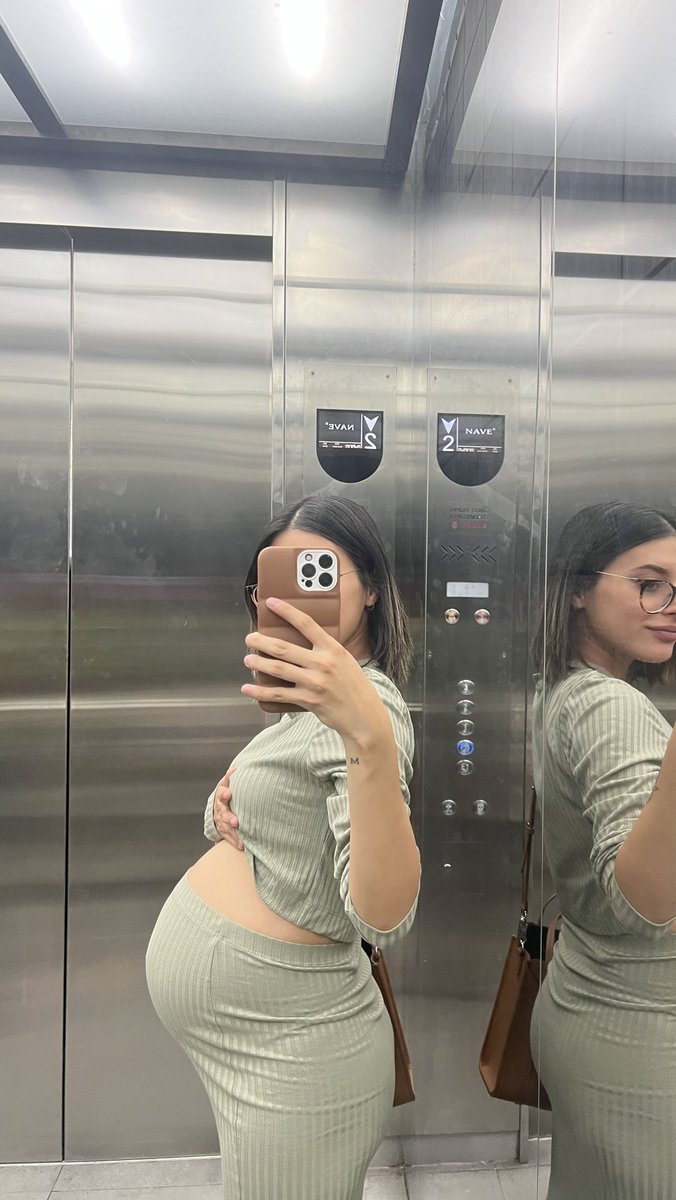 salma isalia tweet media