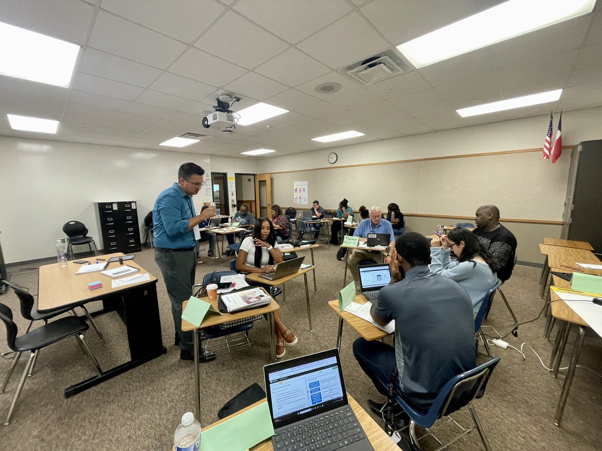 florez9801's tweet photo. 📚 Day 1 of @carnegielearn Initial Implementation at @SpringISD New Teachers Academy 🧮 Ensuring success for our Algebra I teachers is a top priority 💯 So excited to dive in 🥳💥#NTA2023 #LongLiveMath #WeBelieveInSpring https://t.co/rv4INNnO4H