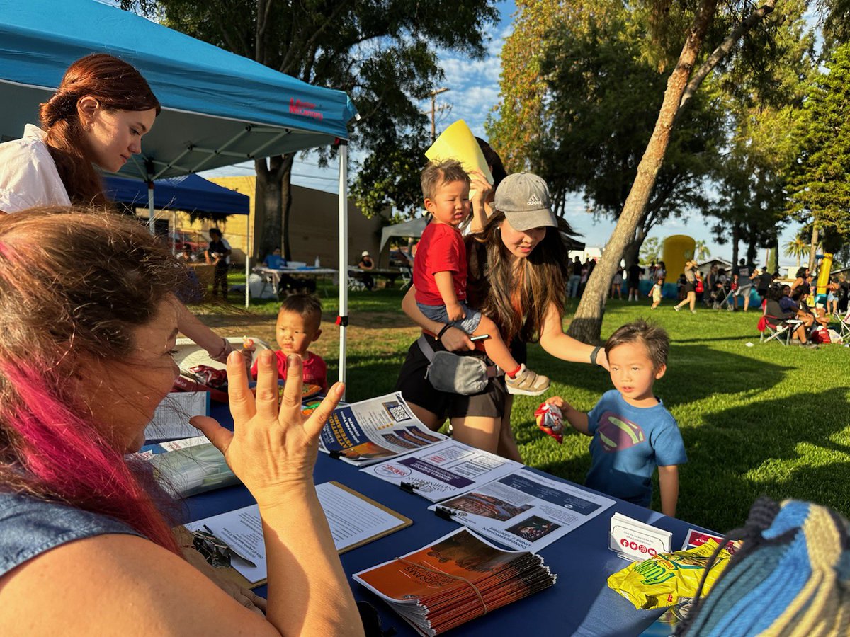 National Nights Out are a great way to enjoy SoCal nights! 

And they make our communities safer by strengthening the bond between residents, law enforcement officials, and first responders. 

Thank you to everyone who came out in #RowlandHeights and #LaHabra last night.