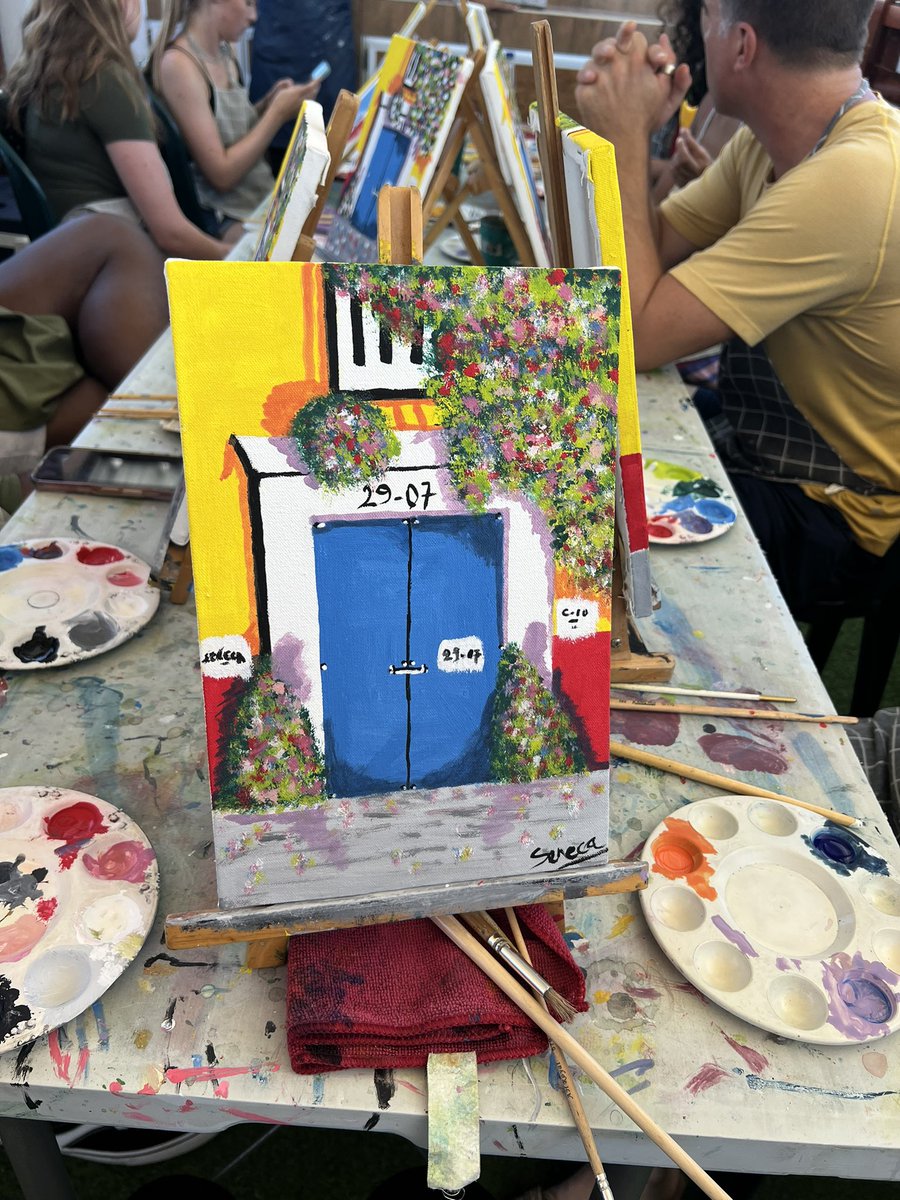 Mi obra de arte - painting lesson on a rooftop secret place #cartagena #colombia
