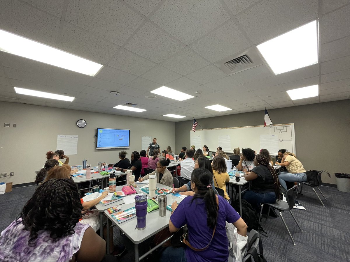 ᑕᗩᖇᗰEᑎ ᒍᑌᒪIᗩ ᑎGᑌYEᑎ🌎 tweet media