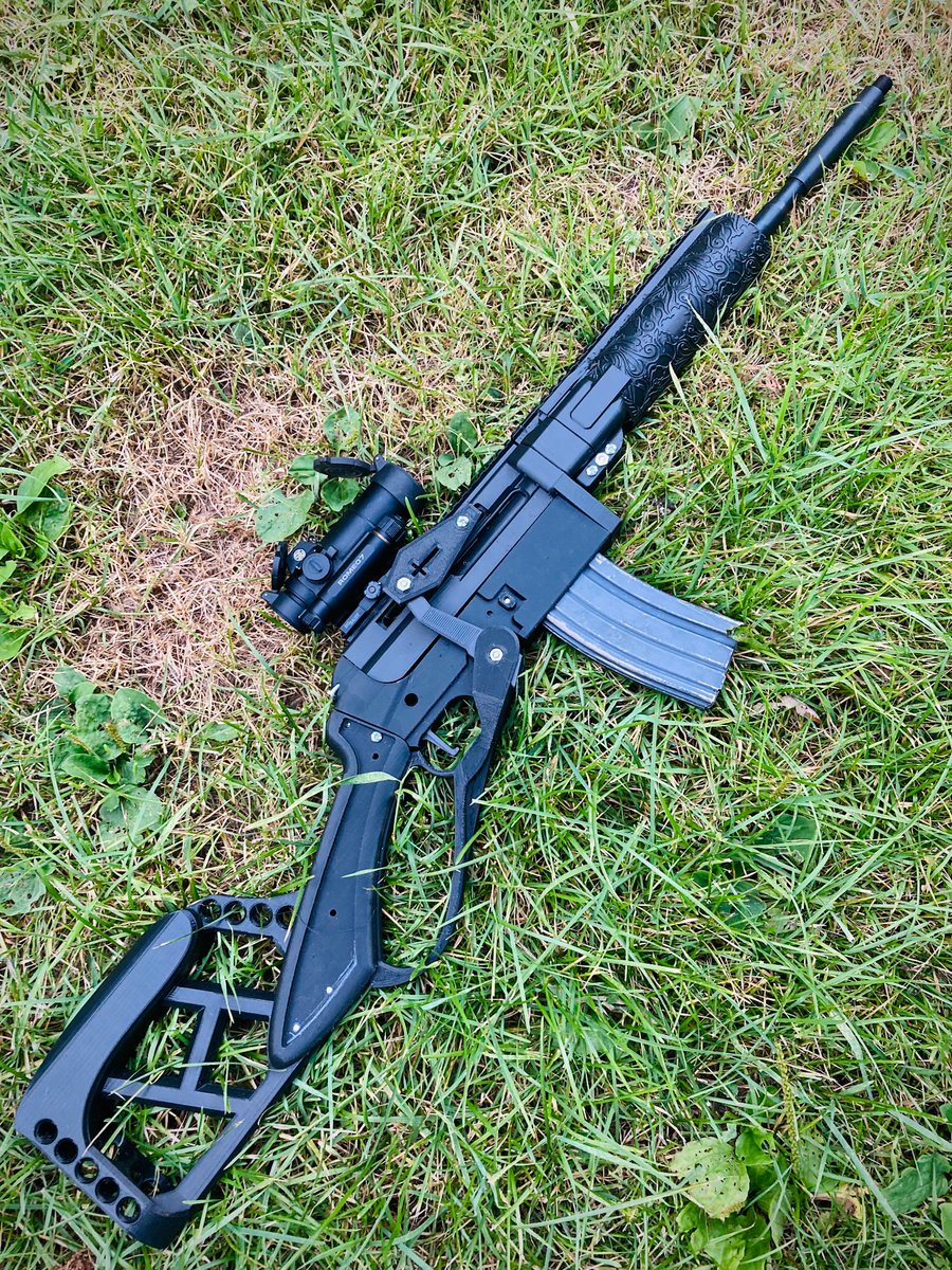Batto_Is_Outto's tweet photo. Prototype VC-15

With printed BCG, FCG, and mag catch. https://t.co/vUN9lYeGjd
