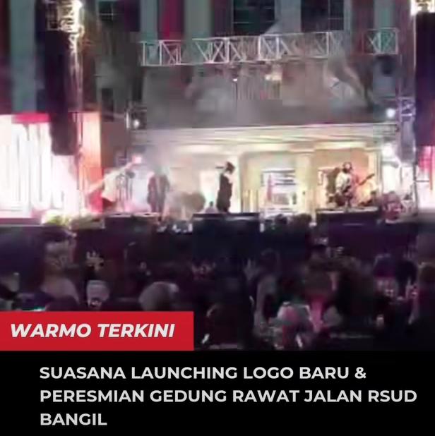 pelayankbaikan's tweet photo. Beginilah gaya Pemerintahan kita; hanya untuk peresmian gedung baru Rawat Jalan RSUD Bangil dengan mengadakan konser musik?!
Bagaimana dengan kondisi pasien yang perlu istirahat?
Dimana Nuranimu, @IrsyadYusuf1?
APB perlu diusut!
@ItjenKemenkeu @KPK_RI @bpkri @suarapasuruan https://t.co/heJyGbWgHx