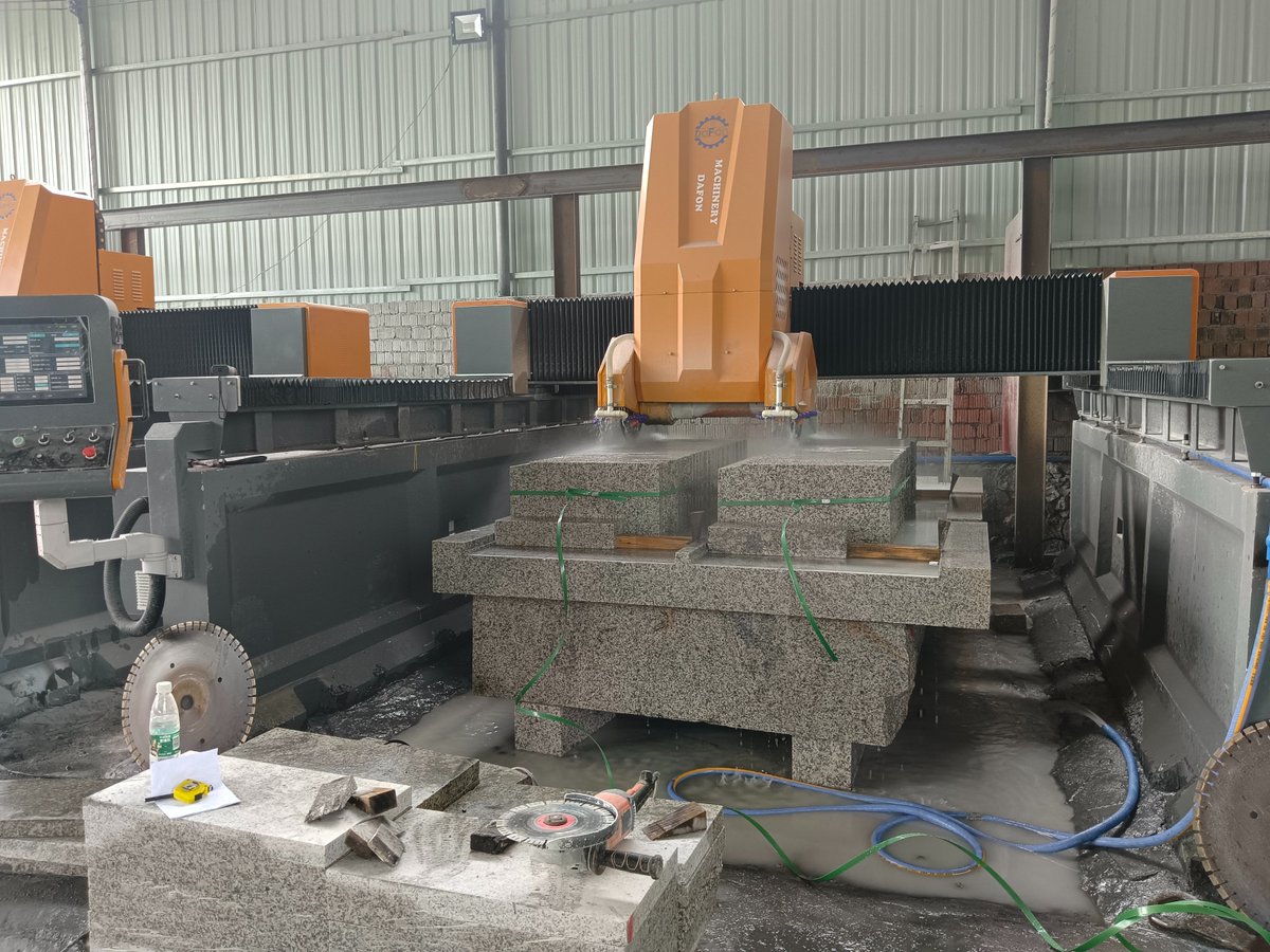 DNayuy's tweet photo. Automatic CNC profiling stone machine granite marble smart system.
_________________________________________________________
TEL:+86 18065268378(wechat&amp;Whatsapp)
#marble #machine #granite #stone #factory #stonemachine #manufacture #diamond #profiling #cuttingsaw #saw https://t.co/UFAMw8zvvR
