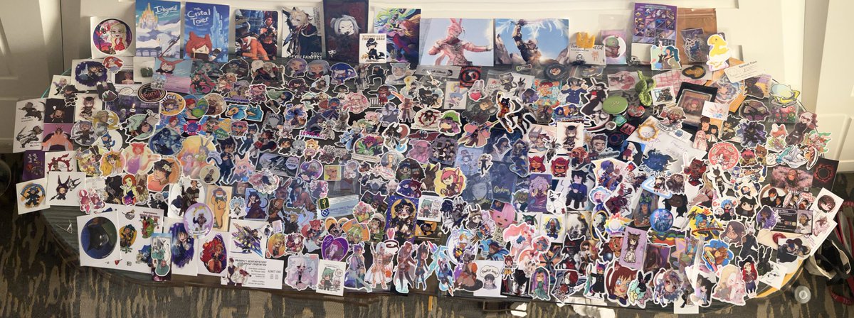 GwillyGloom's tweet photo. Sticker trading was so amazing. ;__; #ffxiv #FanFest2023 https://t.co/flxnUHRHdv