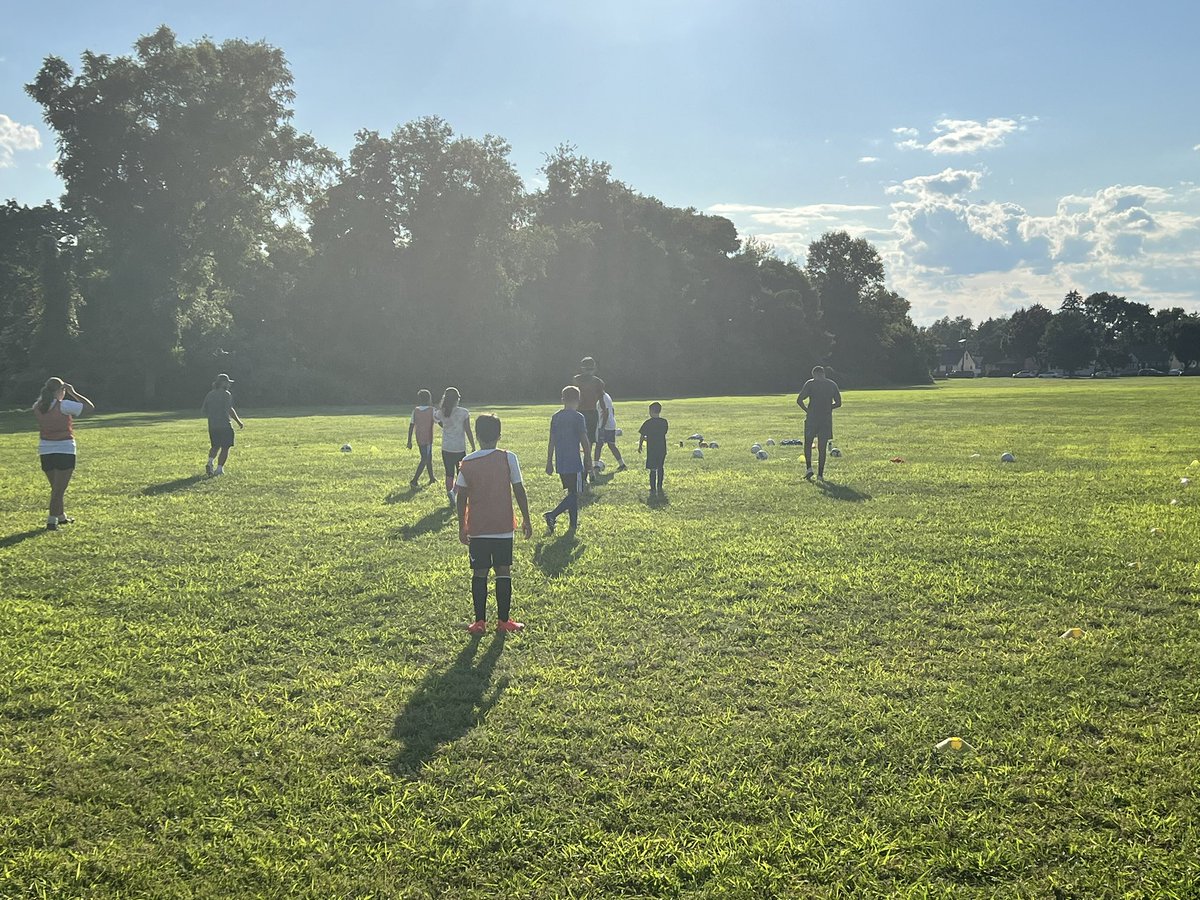 StarsBSoccer's tweet photo. THANK YOU camp families for an awesome first ever North Stars Soccer Camp. We had a blast coaching your kids!!! It was great to see our up and coming North Stars and players from all over the state. We hope to see you all soon!!!! @HTSD_Nottingham @NorthstarsAD @ScottRRocco https://t.co/PDxsj10v7P