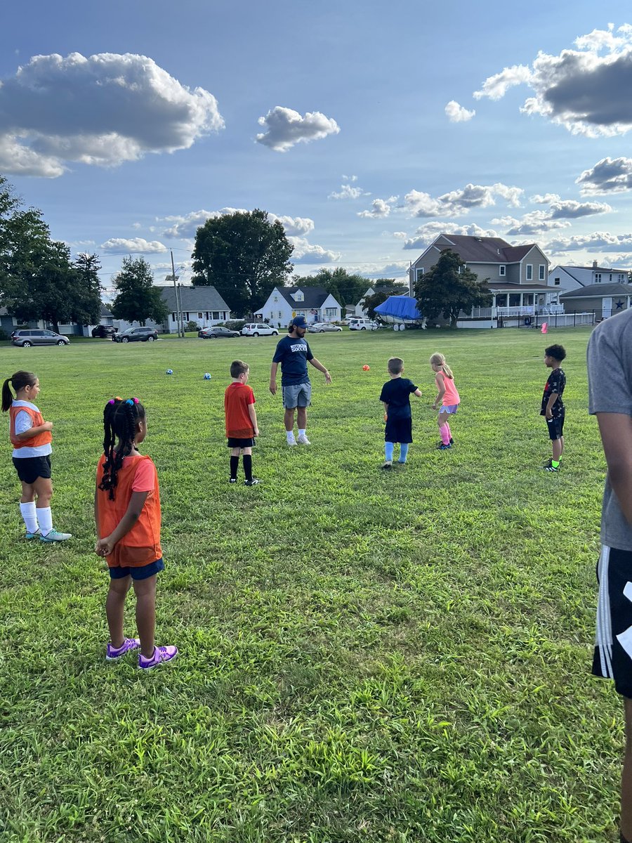 StarsBSoccer's tweet photo. THANK YOU camp families for an awesome first ever North Stars Soccer Camp. We had a blast coaching your kids!!! It was great to see our up and coming North Stars and players from all over the state. We hope to see you all soon!!!! @HTSD_Nottingham @NorthstarsAD @ScottRRocco https://t.co/PDxsj10v7P