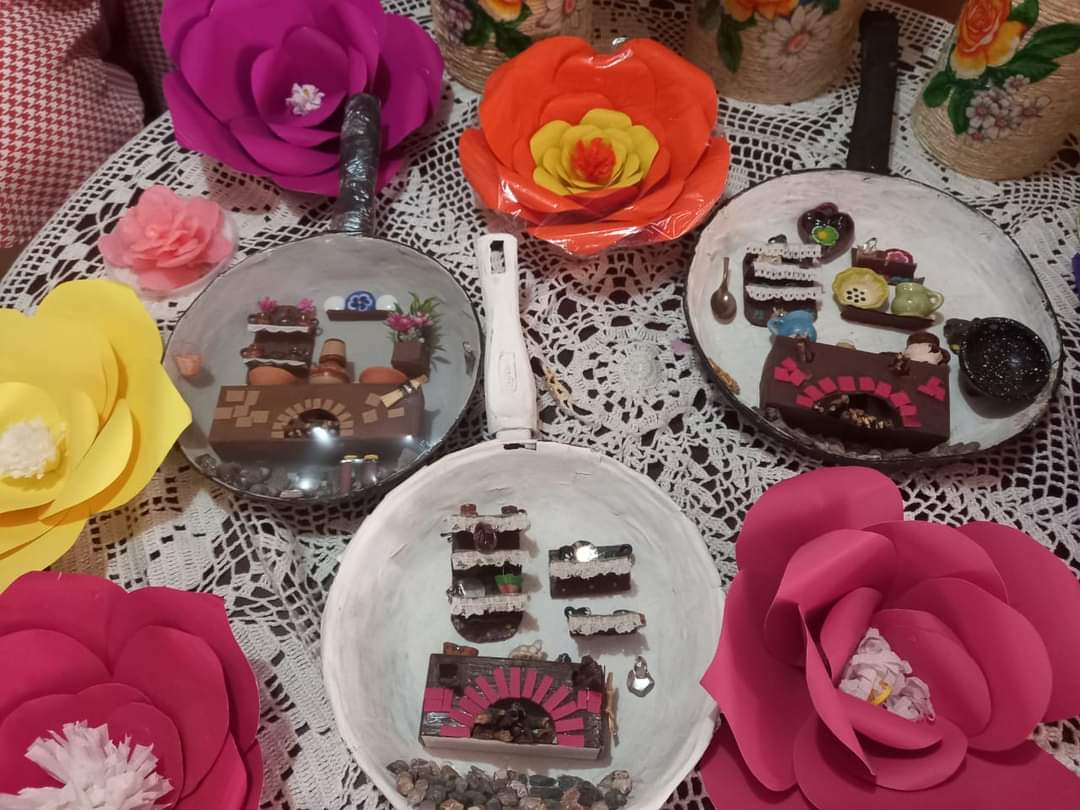 DIFMunicipalSLP's tweet photo. Esta mañana convivimos con el Club de adultos mayores "Gardenias", además de pasar un rato agradable escuchamos las peticiones de sus miembros.

#ContigoSí #SLP #DIFSLP https://t.co/FWfIbs8pqt