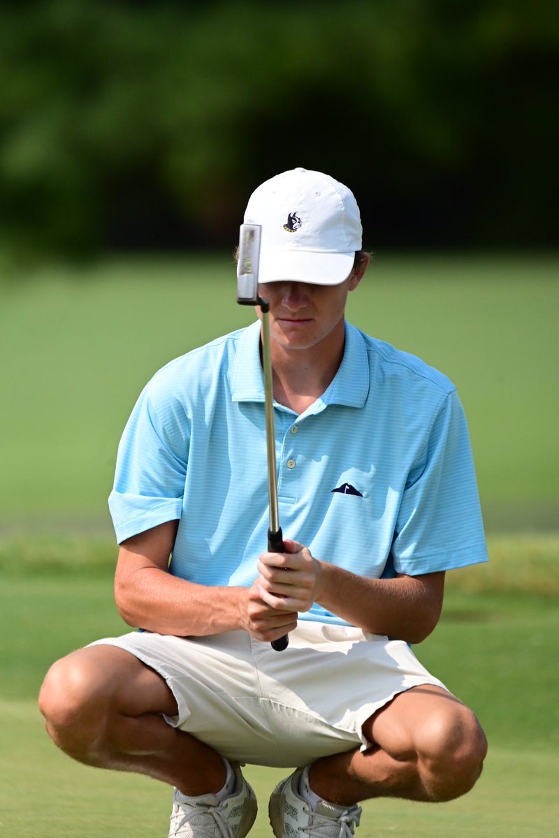 CGAgolf1909's tweet photo. Tight competition for rounds 1 &amp; 2 at the 14th North Carolina Am Match Play Championship from @cedarwoodcc. The 3rd and final group play round tees off at 8am Thursday to decide our 16 men moving on. 

Updated standings: https://t.co/VUjP75tc0a https://t.co/9F0gCChjUT