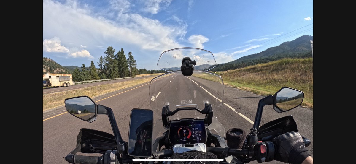xplorewild76's tweet photo. It’s hot as heck in Montana. https://t.co/xybjC732zj