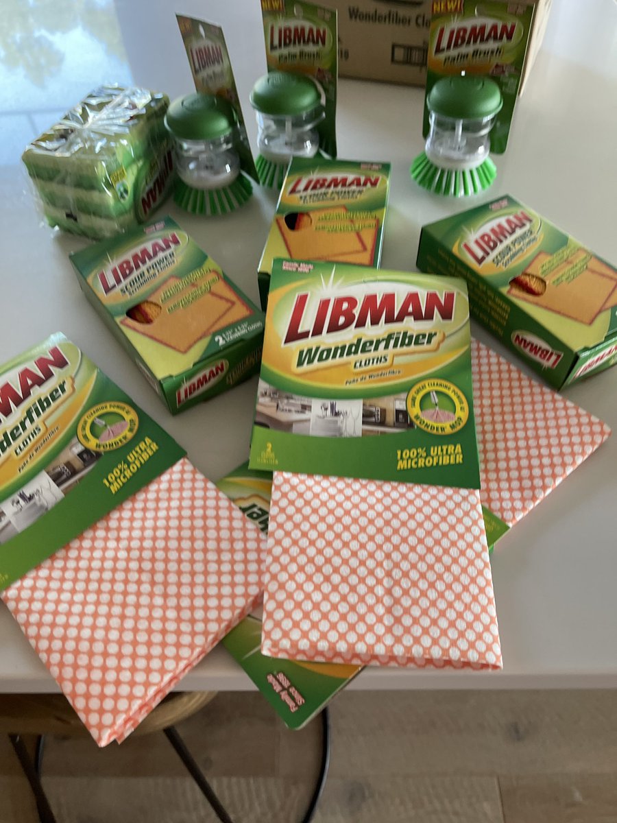 amysn123's tweet photo. #Libman #LibmanClean #LibmanRinsenWring #ViralMop  #Tryazon  
You can never go wrong when using Libman products! Makes cleaning so much easier. https://t.co/ew4KLRPDQp