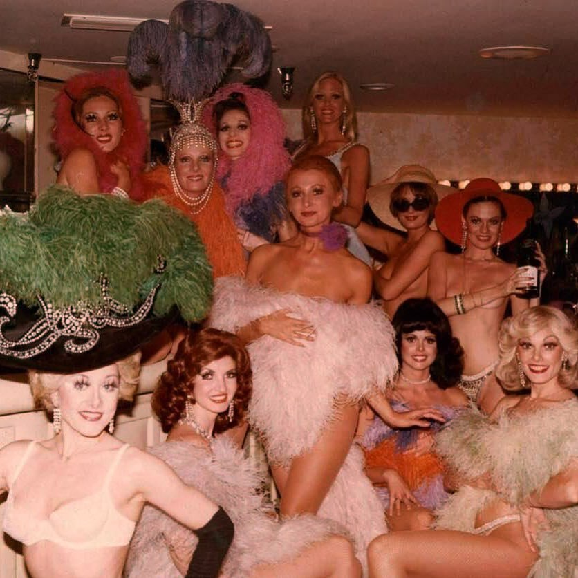 Backstage at Folies Bergere, Tropicana, 1975
#Tropicana
#showgirls
#showgirl
#LasVegas 
#Nevada 
#VintageLasVegas
#retro
#70s 
#70slady 
#70shair
#70sfashion
#70svibes
#1970s
#1970sfashion
#1970sstyle
#seventies
#feathers
#burlesque
#vintageburlesque
#pinupgirls
