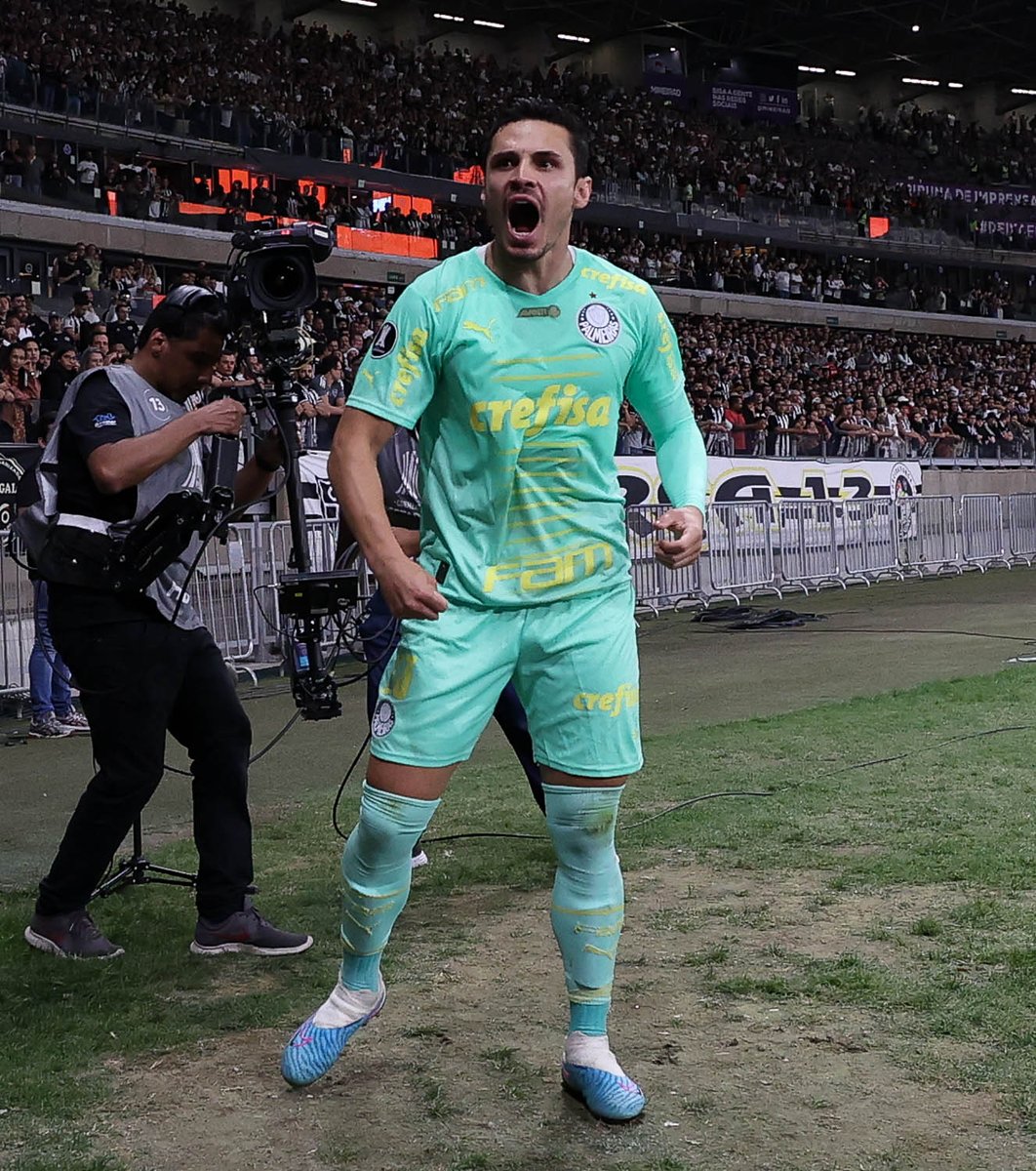 Palmeiras's tweet photo. 🗣️💚

#AvantiPalestra #CAMxPAL
#AlmaECoração https://t.co/Y8xDtQ9tbx