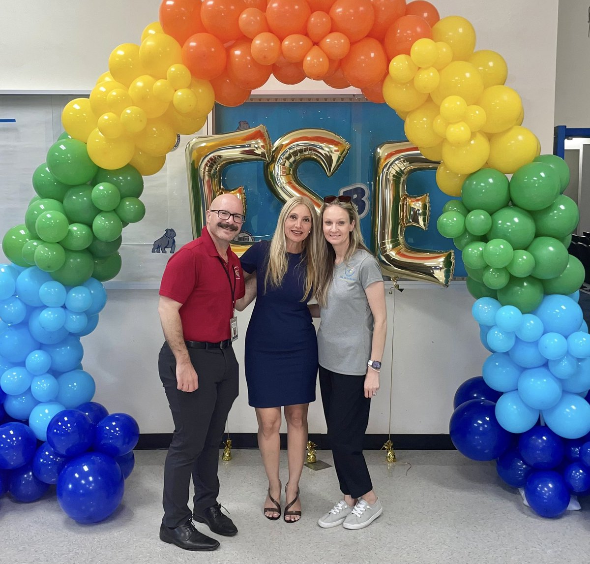 AngieTorresDade's tweet photo. A huge thank you to the amazing team who made the @OfficeofESE #ESEEmpowers Summit a success and connected @MDCPS educators and school leaders to a network of resources to ensure a positively charged 2023-2024 school year! @SuptDotres @LDIAZ_CAO @reaganlyn @sldInclusion https://t.co/uopxei63EB
