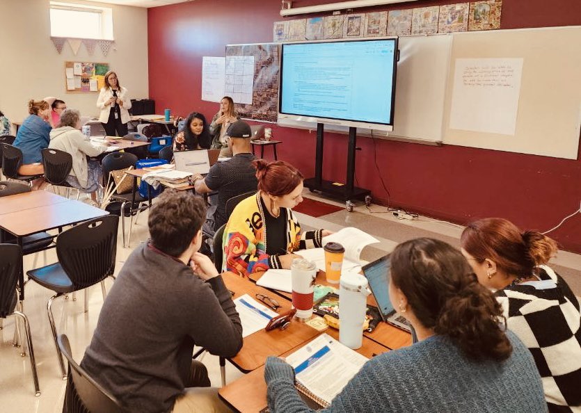 SAISD Reading-Language Arts tweet media