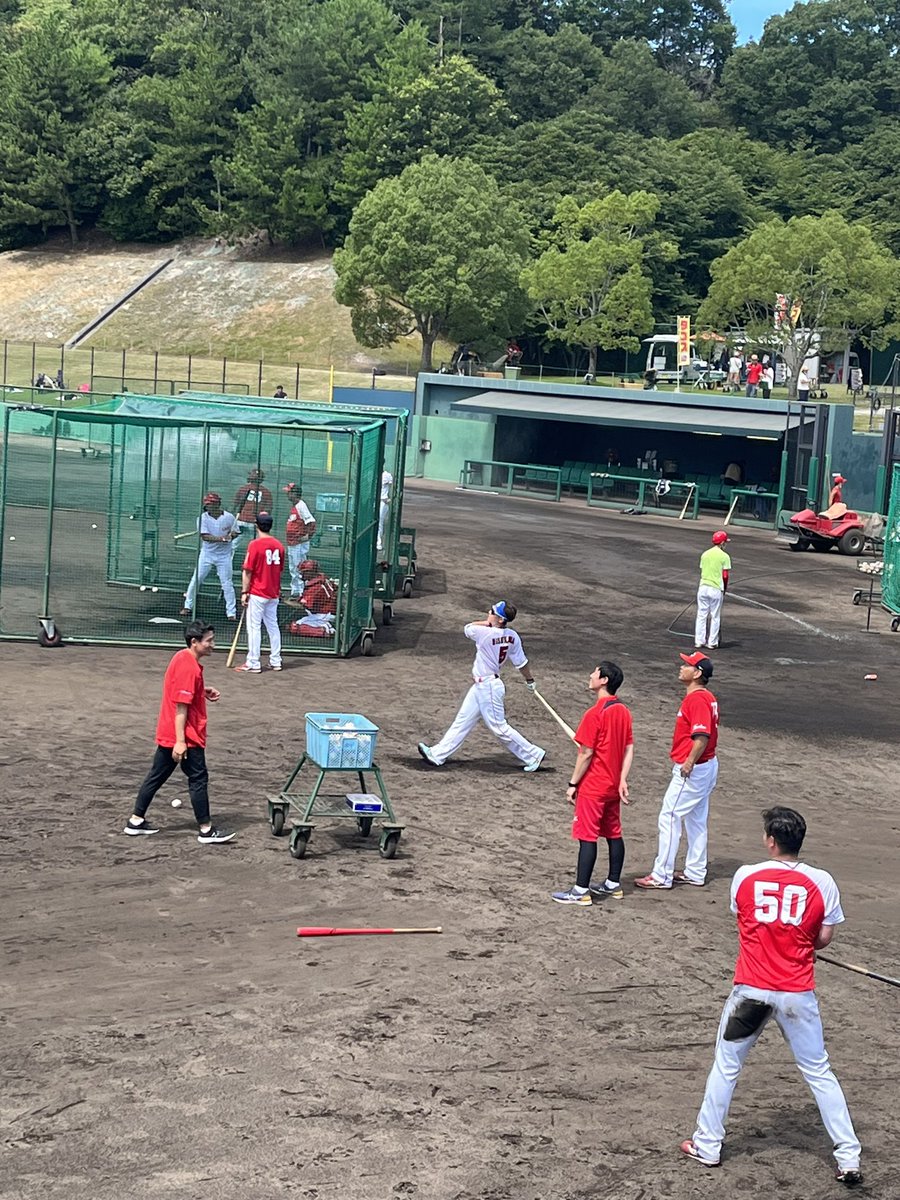 右脇腹の肉離れでリハビリ中の西川龍馬選手が、由宇での2軍練習に参加しました⚾️ 走・攻・守、全てをチェックし、順調そうです🙆♀️🔥 最新情報 ...