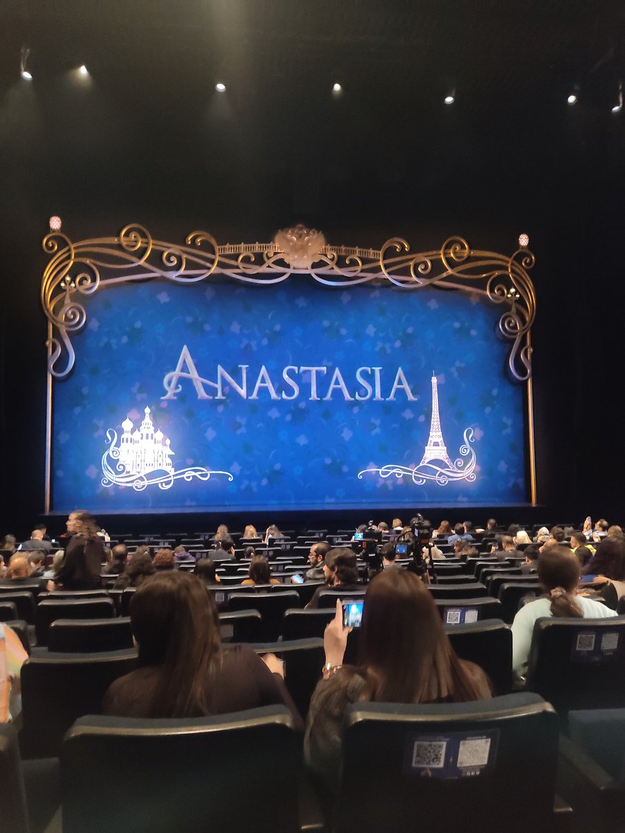 Hoy tocó #musical en el #teatrotelcel  para ver #AnastasiaMx
Les aviso que tal está...😁😁😁