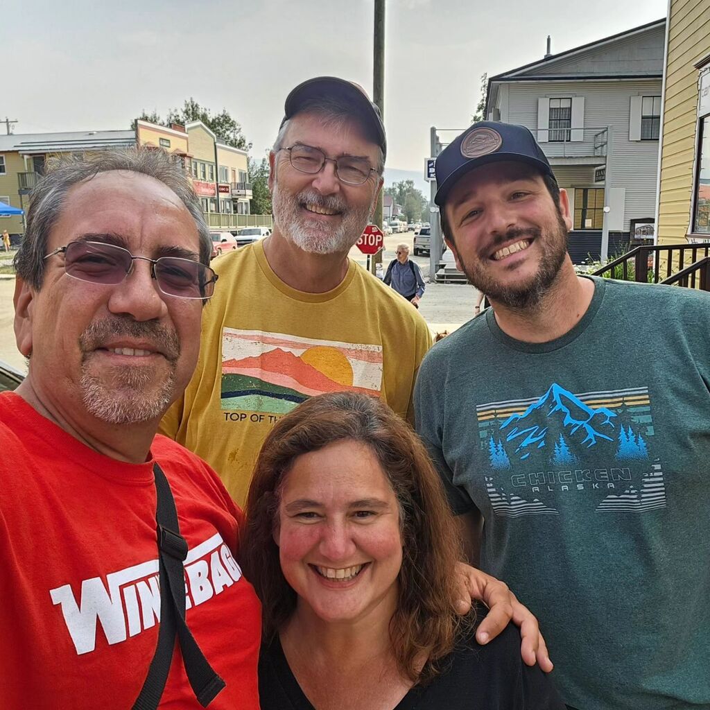 travelingrobert's tweet photo. Chance encounter with Josh and Pops @throughmylensco at Dawson City, Yukon Territory, Canada. #travelingrobert #freeinmyrv #rvtravel #travelvlog #rvvlog https://t.co/FilpL7knvQ https://t.co/WPSXsKO6it