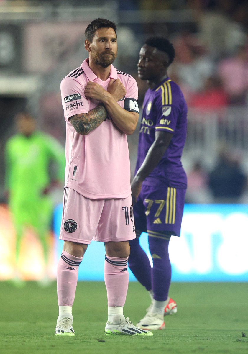 WeAreMessi's tweet image. Which celebration is this?