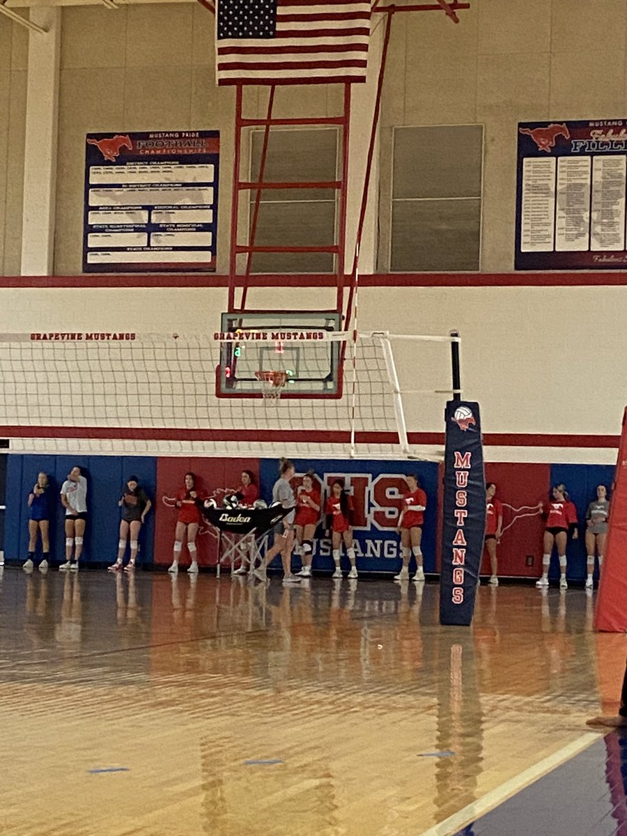 VBGrapevine's tweet photo. Day 3 ❤️🐴🏐 #ALIGN23 https://t.co/qWBPeB0hSj